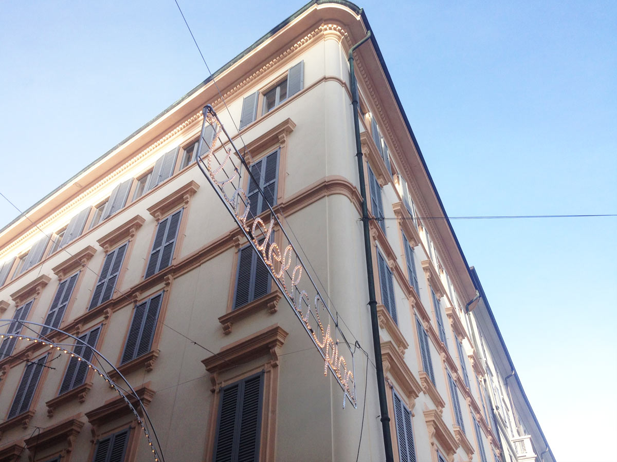 Restauro facciate Palazzo Serbelloni, via della Spiga Milano