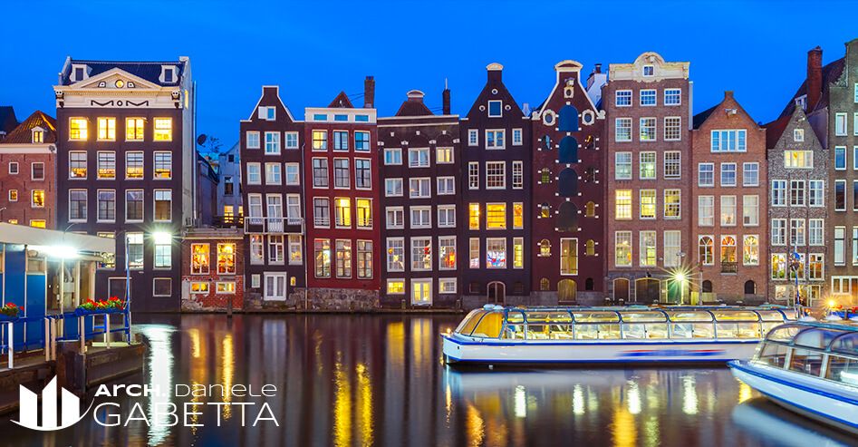 Architettura Moderna: alla Scoperta delle Dancing Houses di Amsterdam